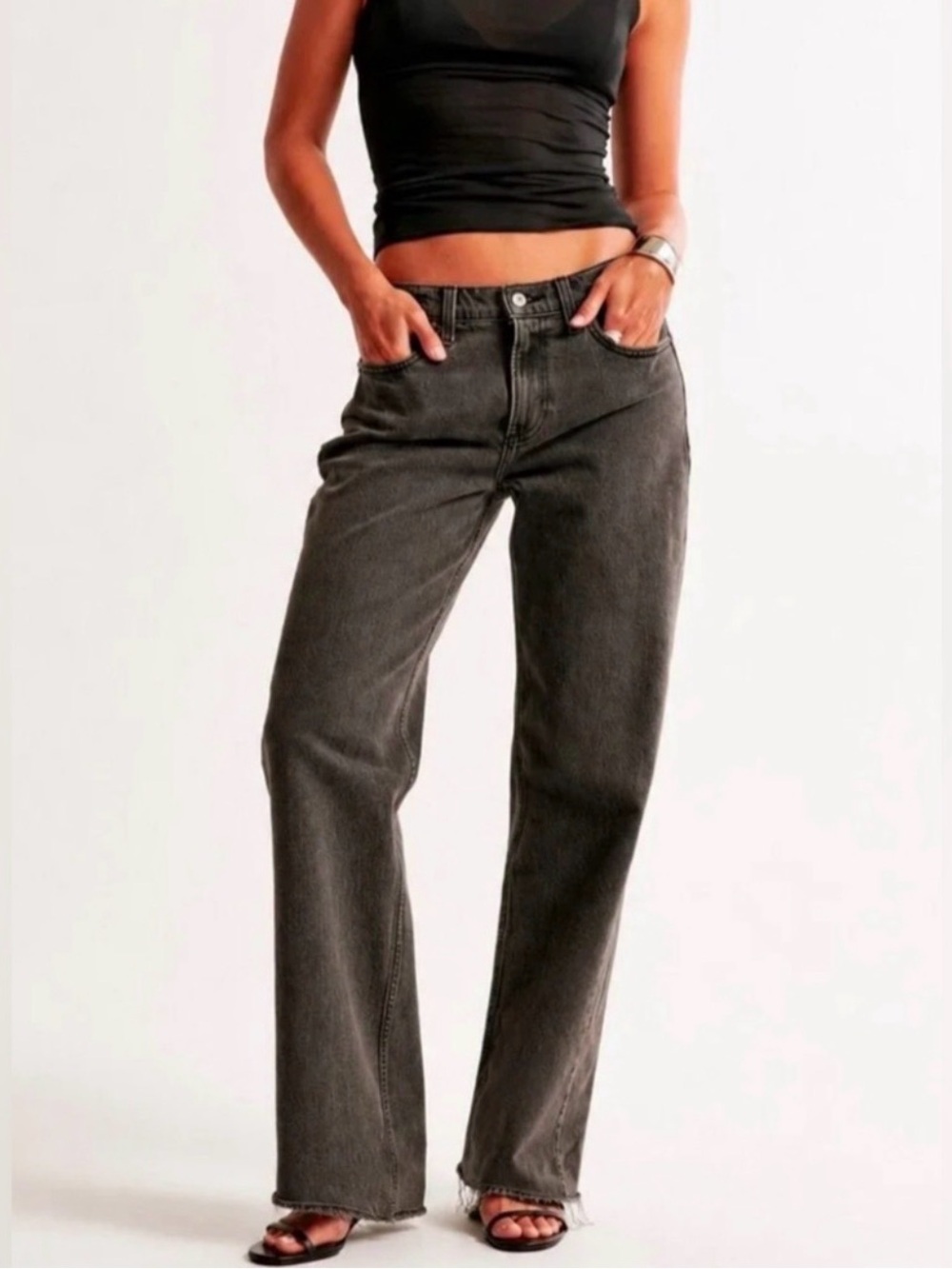 6L Abercrombie The Baggy Curve Love Low Rise Jeans